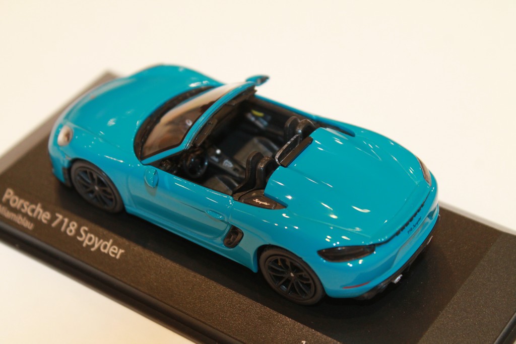 PORSCHE 718 SPYDER 2020 BLEU MINICHAMPS 1/43°