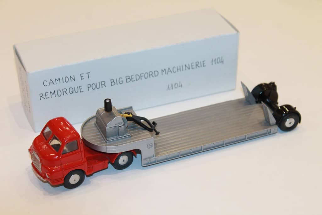 RARE CAMION GESCHA - CAMION BEDFORD 340 V8 REMORQUE SERNAM SNCF