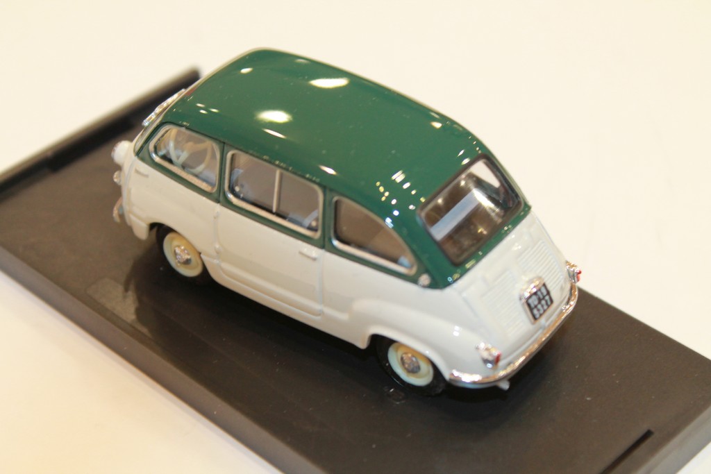 FIAT 600 MULTIPLA 1956 BRUMM 1/43°