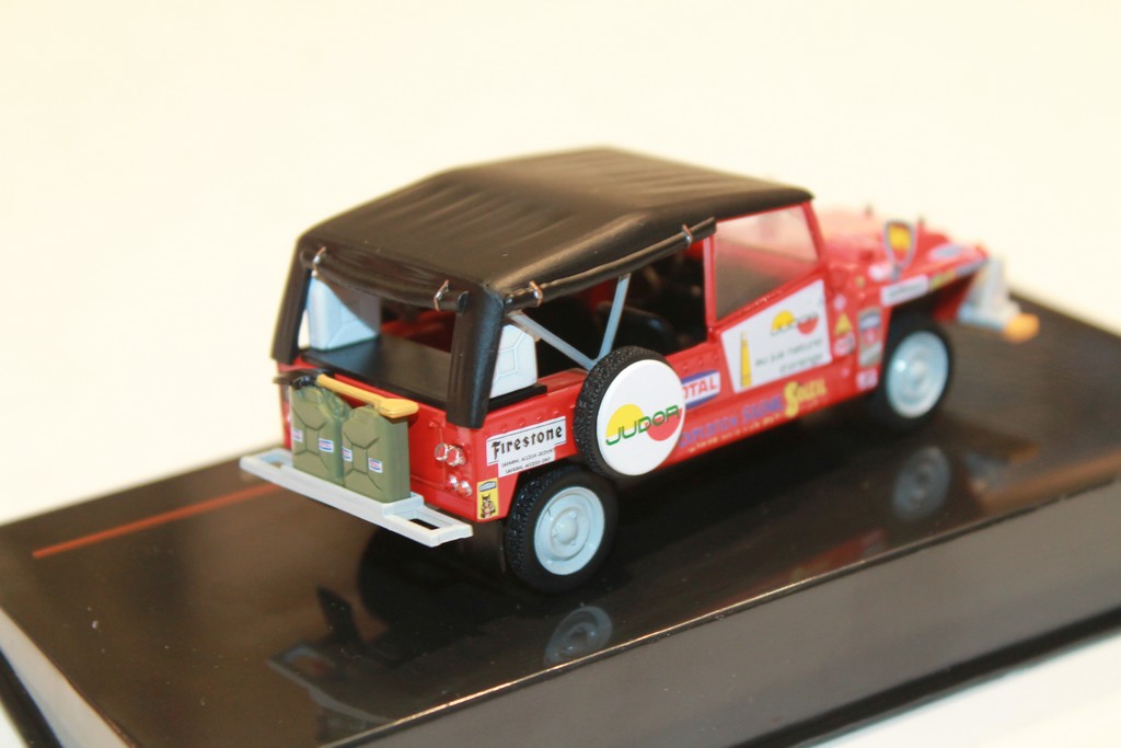 CITROEN BABY-BROUSSE "SAFARI SOLEIL" 1973 IXO 1/43°