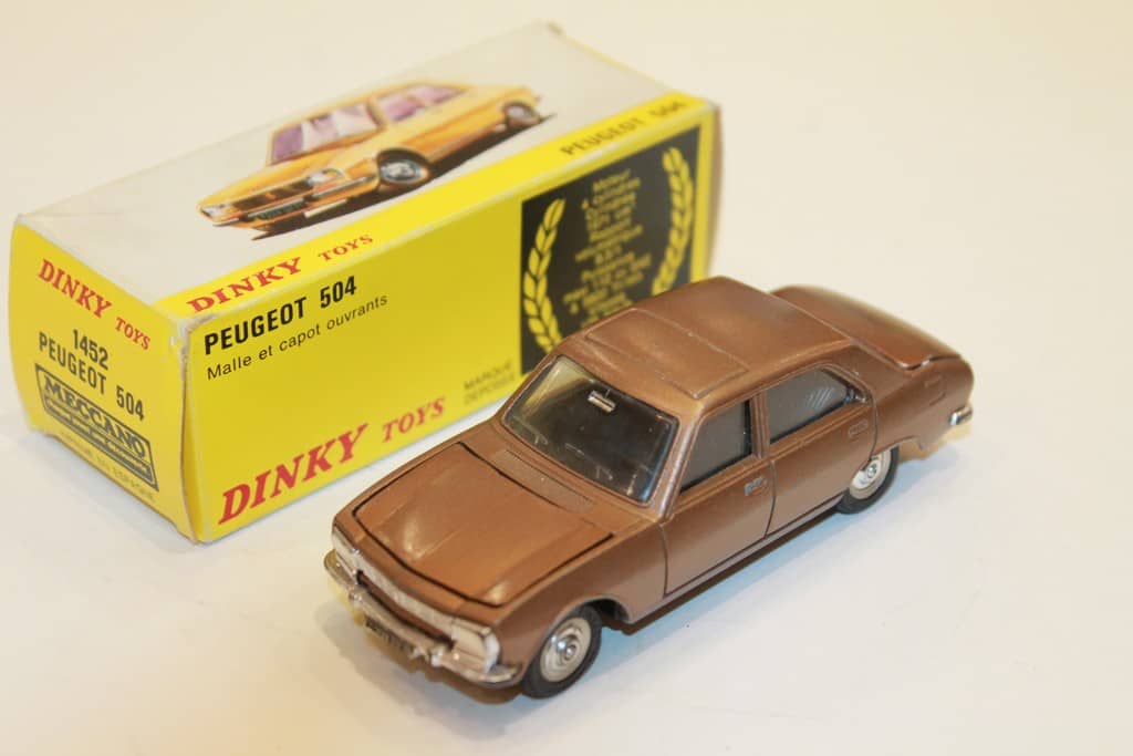 Peugeot 404 536 Dinky Toys France 1/43 jouet miniature ancien origine