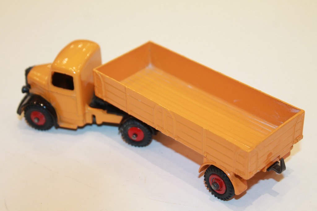 BEDFORD ARTICULATED LORRY DINKY TOYS 1/43°