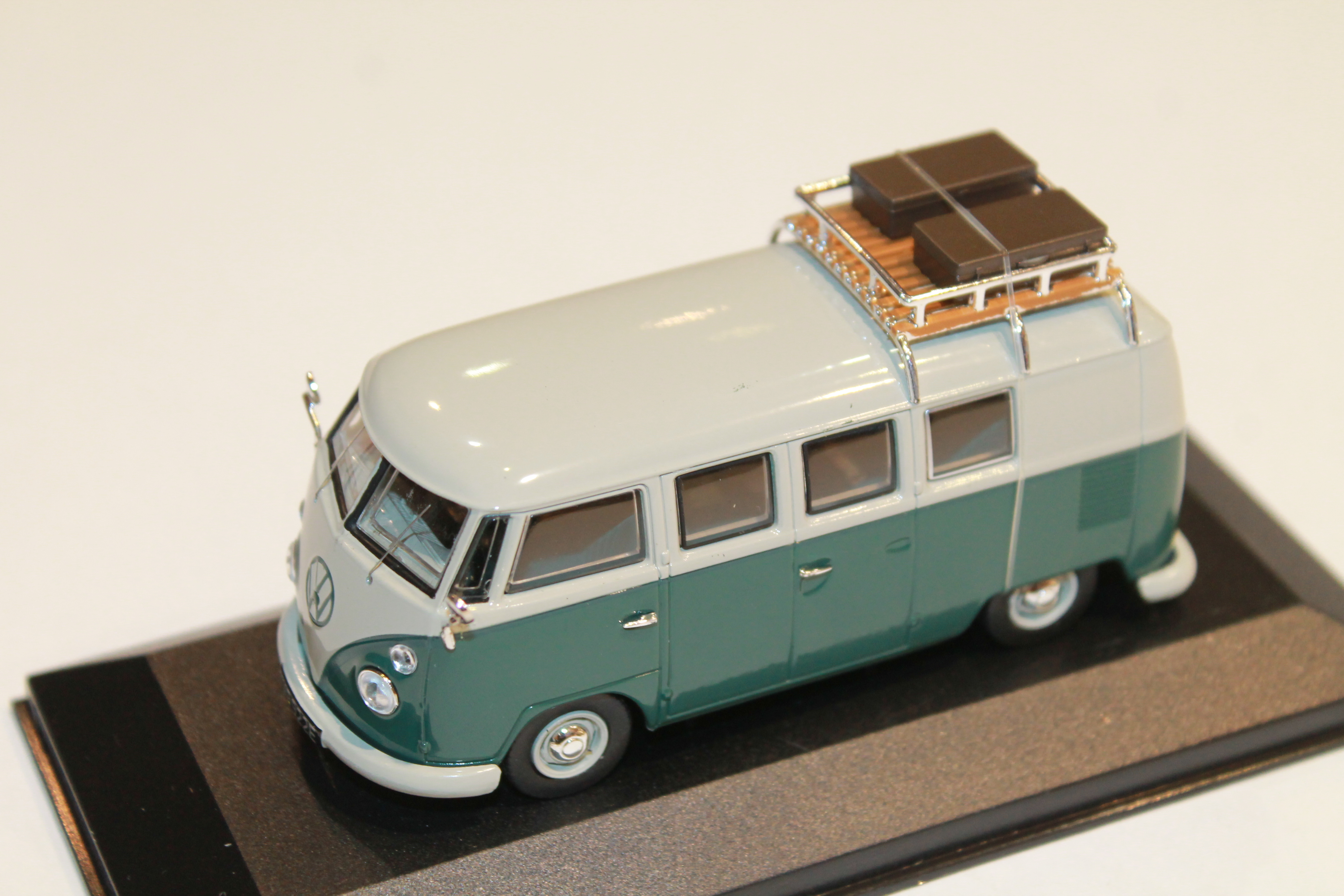 VOLKSWAGEN TYPE 2 1500 SP 1966 CORGI 1/43°