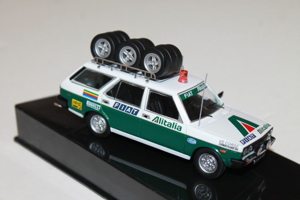 FIAT 131 PANORAMA ALITALIA 1977 IXO 1/43°