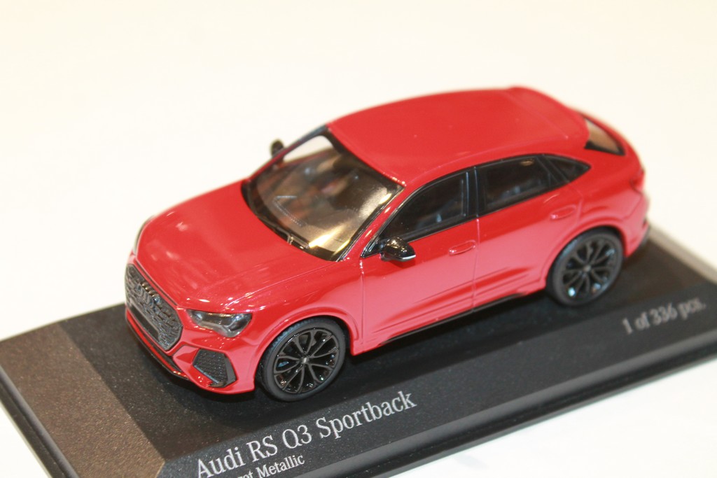 AUDI RS Q3 SPORTBACK 2019 ROUGE MINICHAMPS 1/43°