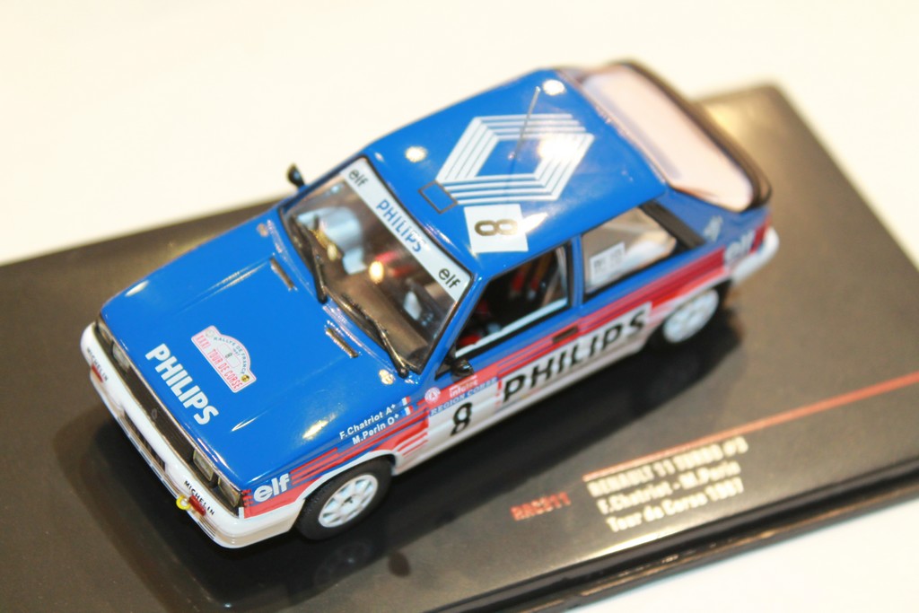 RENAULT 11 TURBO N°8 TOUR DE CORSE 1987 IXO 1/43°