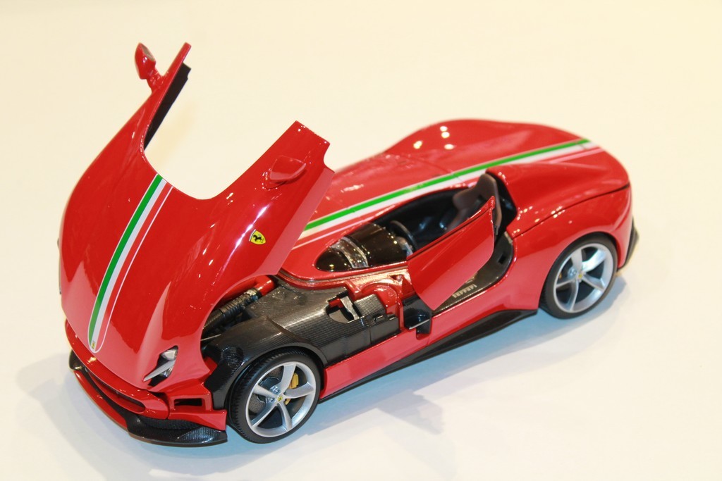 FERRARI MONZA SP1 BURAGO 1/18°