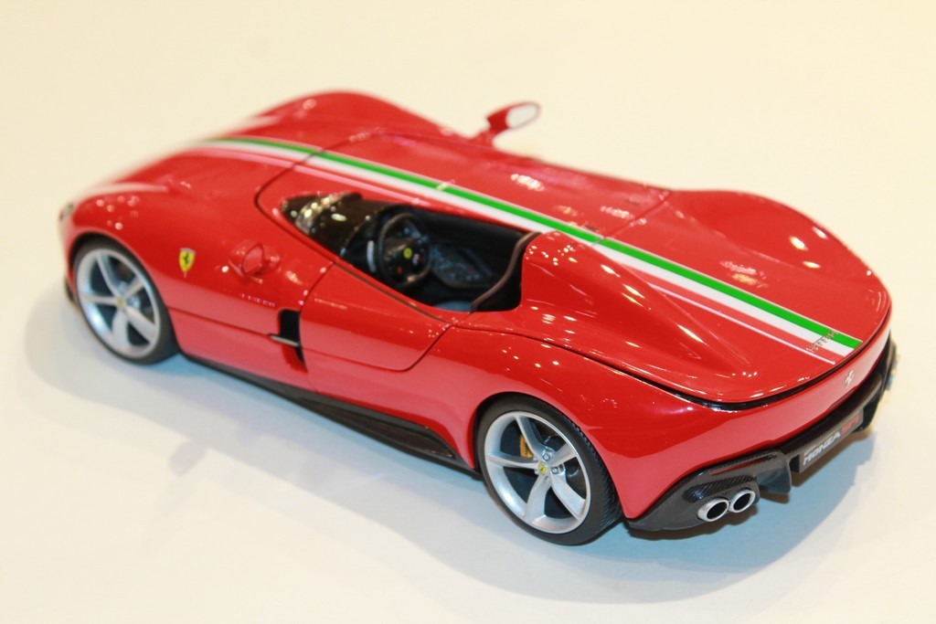 FERRARI MONZA SP1 BURAGO 1/18°