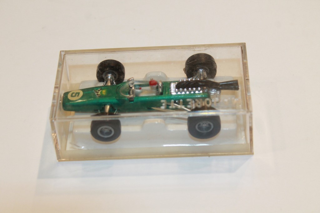 LOTUS F1 N°5 VERT MAJORETTE 1/66°