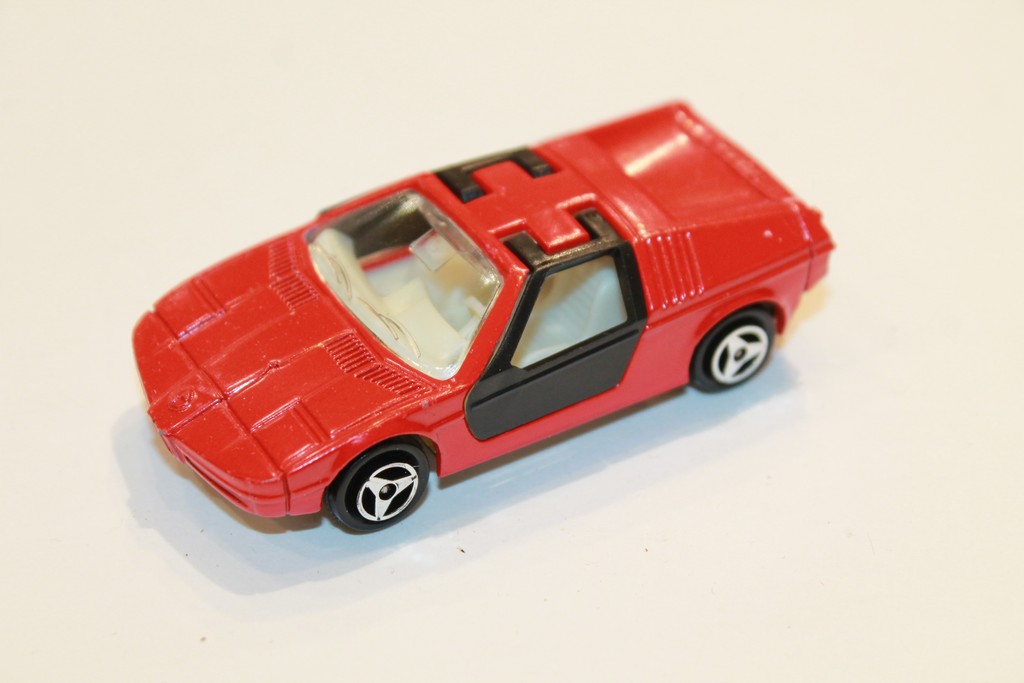 BMW M1 TURBO MAJORETTE 1/66°