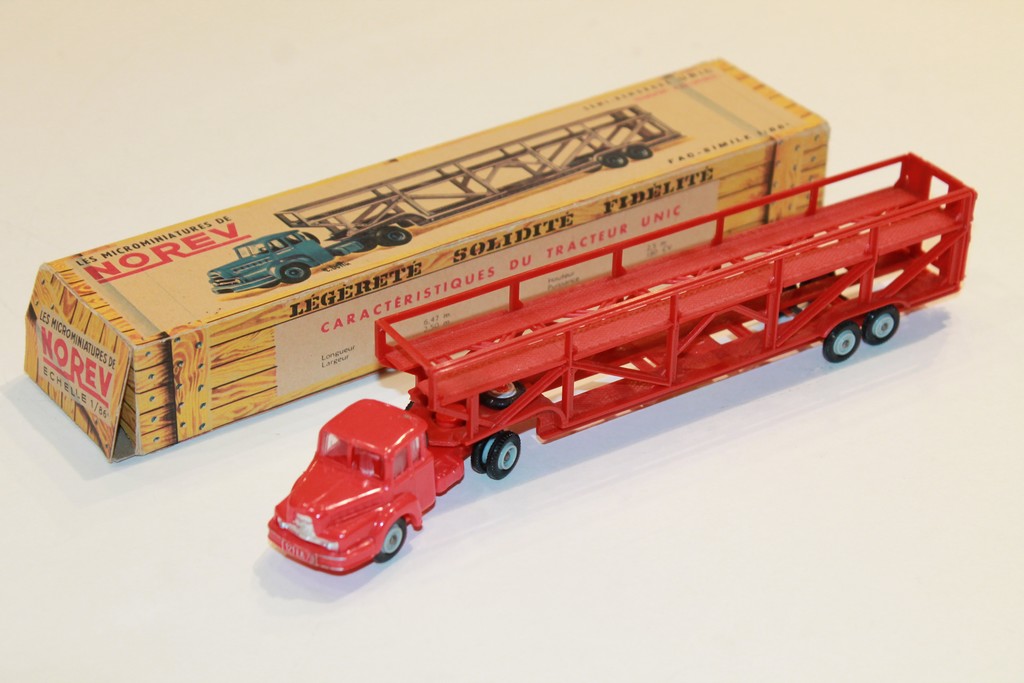 SEMI-REMORQUE UNIC TRANSPORT D'AUTOMOBILES NOREV 1/87°