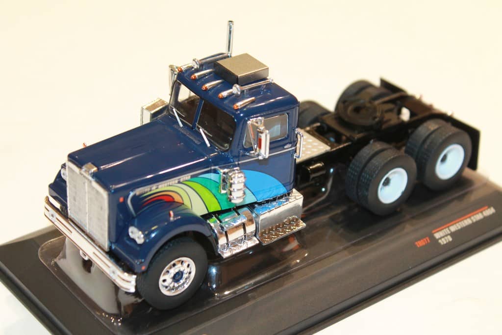 MINIATURE 1/43 TRACTEUR WHITE WESTERN STAR 4864 IXO