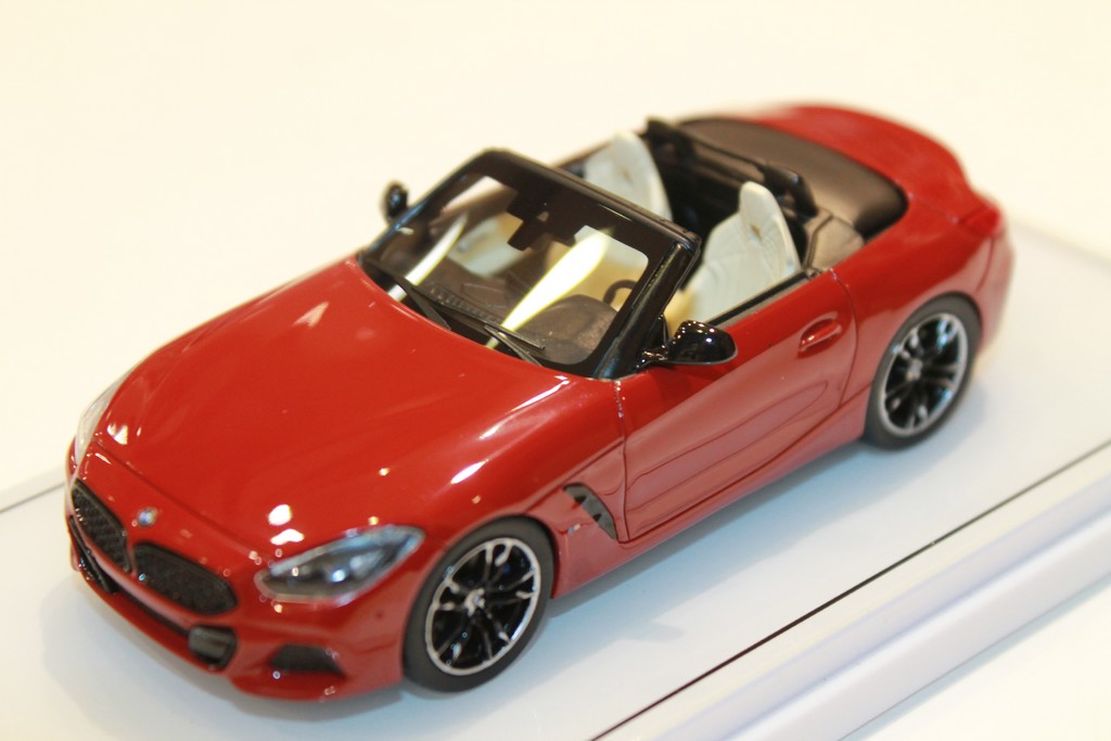 BMW Z4 ROUGE 2018 TSM 1/43°