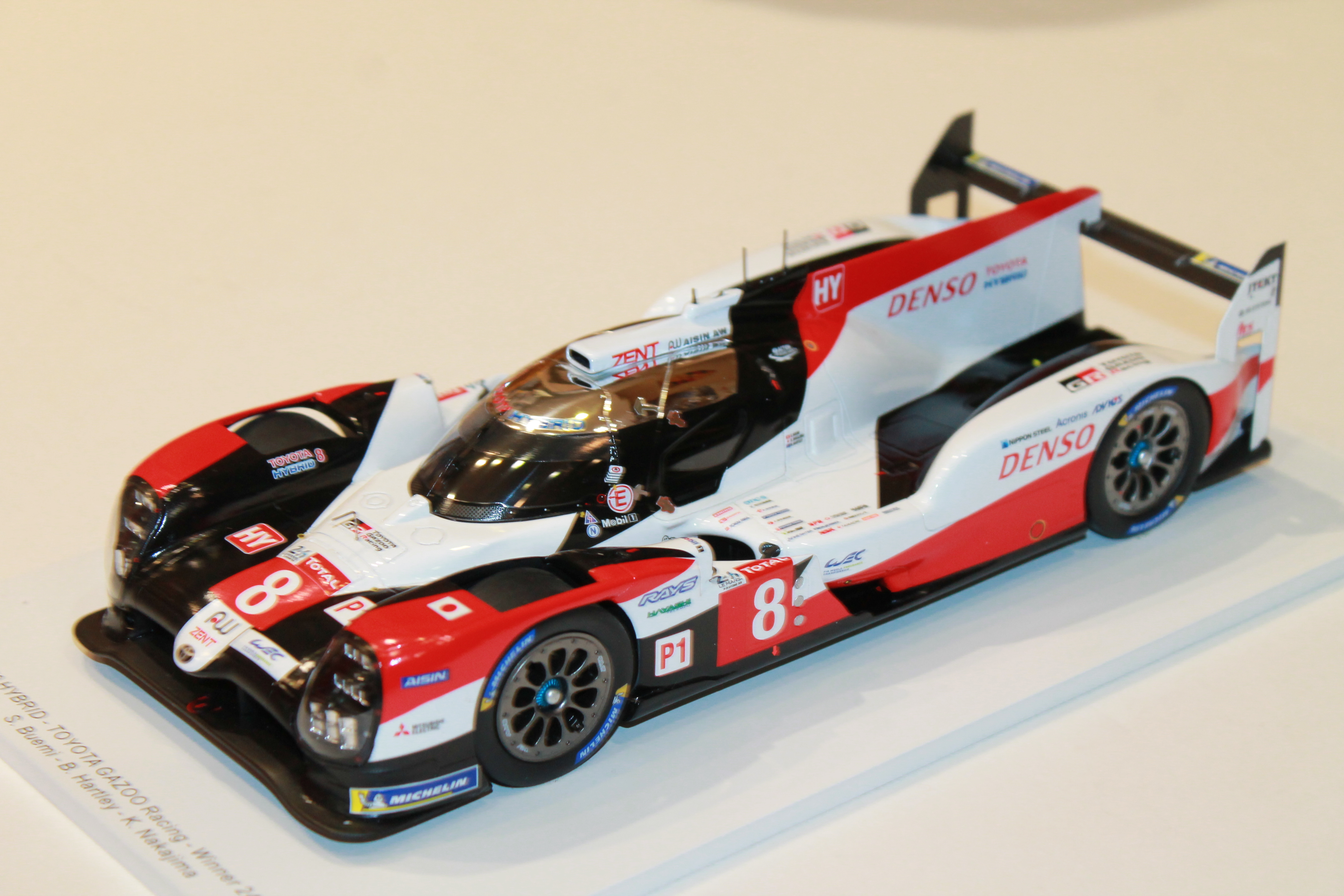 TOYOTA TS050 HYBRID N°8 - WINNER 24H LM 2020 SPARK 1/18°