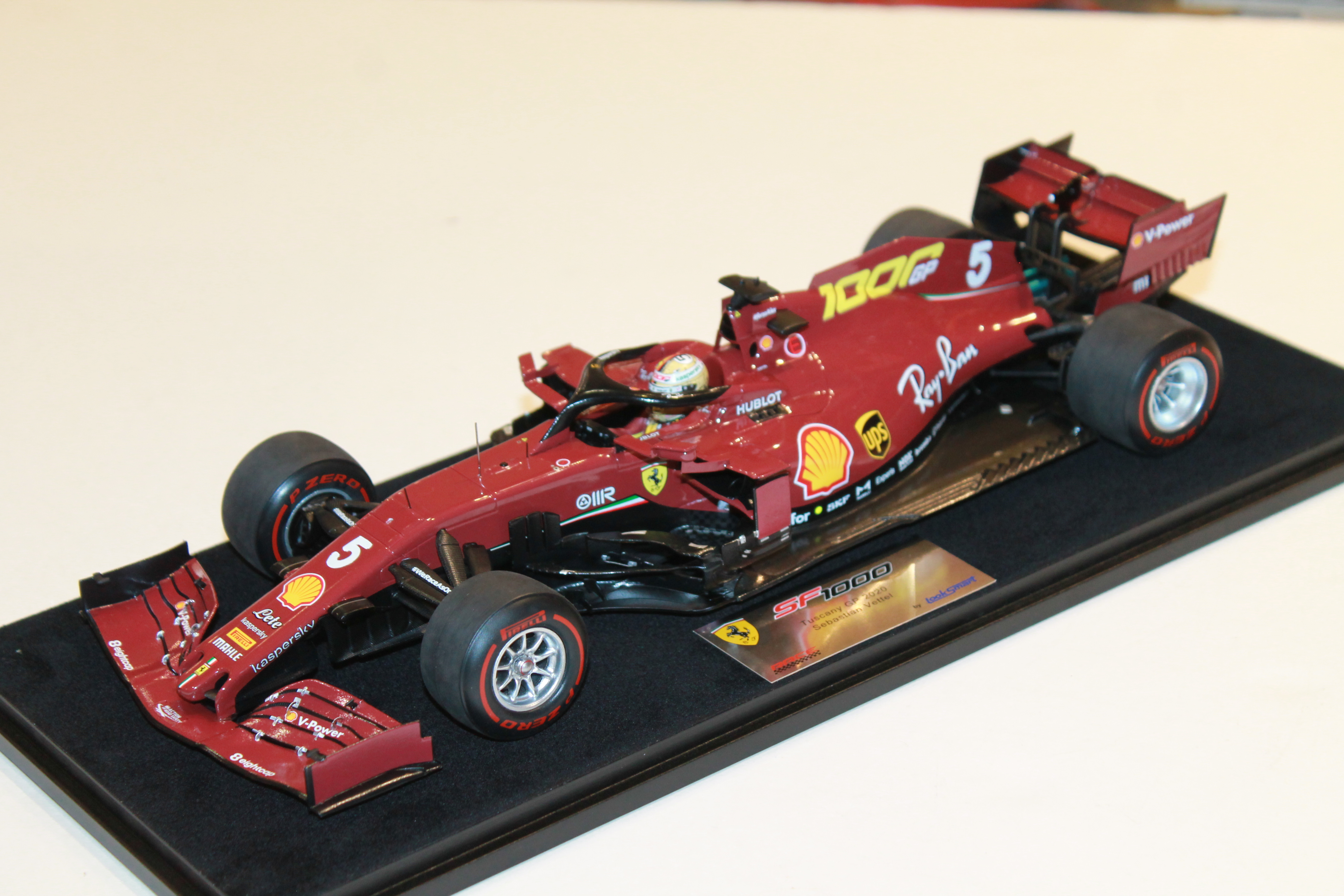 FERRARI SF1000 N°5 VETTEL GP TUSCAN 2020 SPARK 1/18°