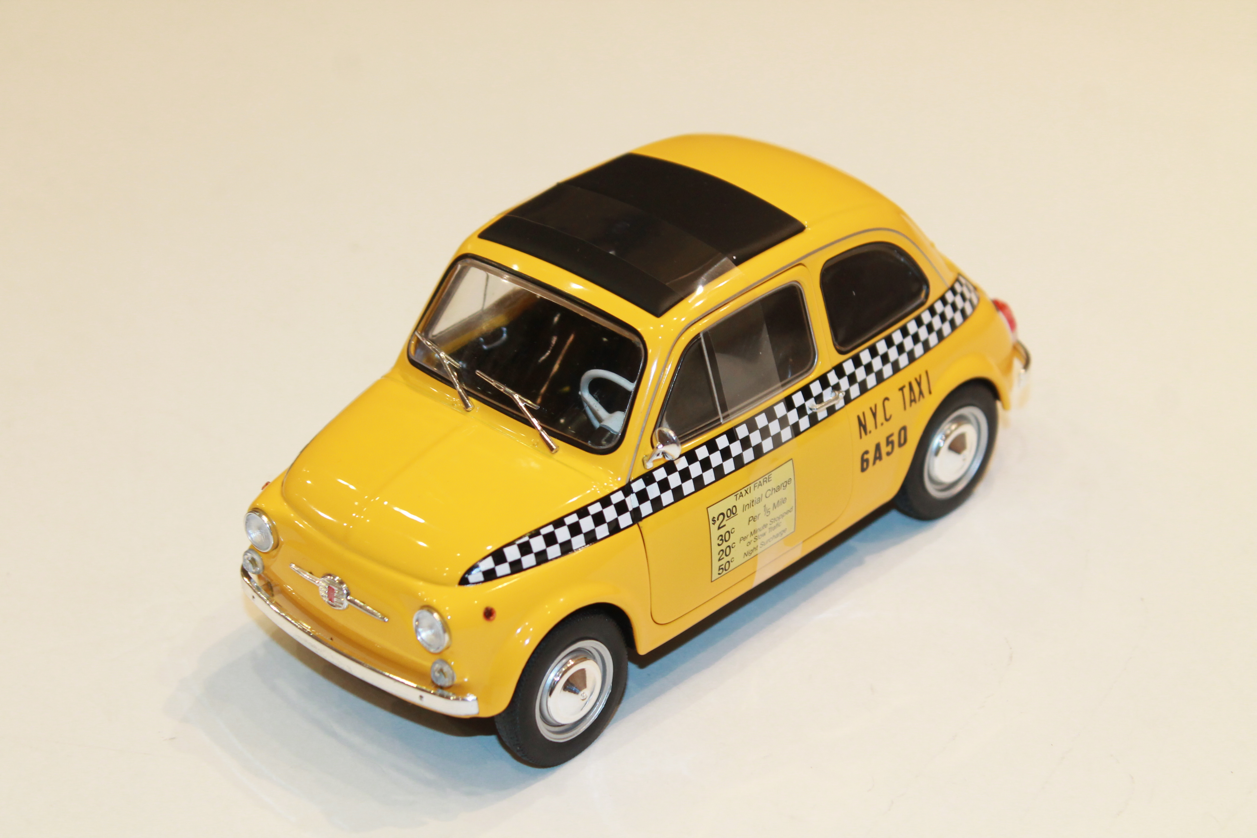 FIAT 500 L TAXI NEW YORK 1965 SOLIDO 1 18