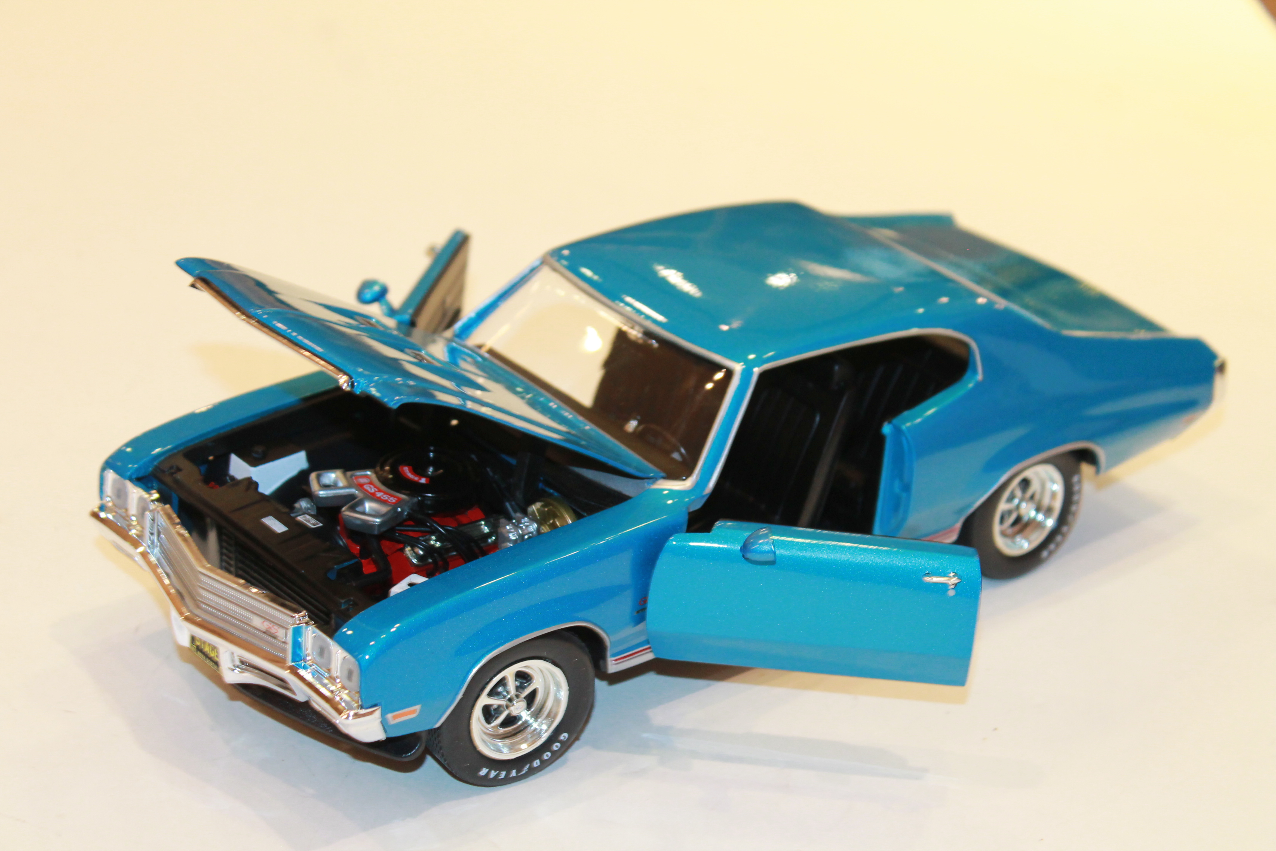 BUICK GS STAGE 1 AUTO WORLD 1/18°