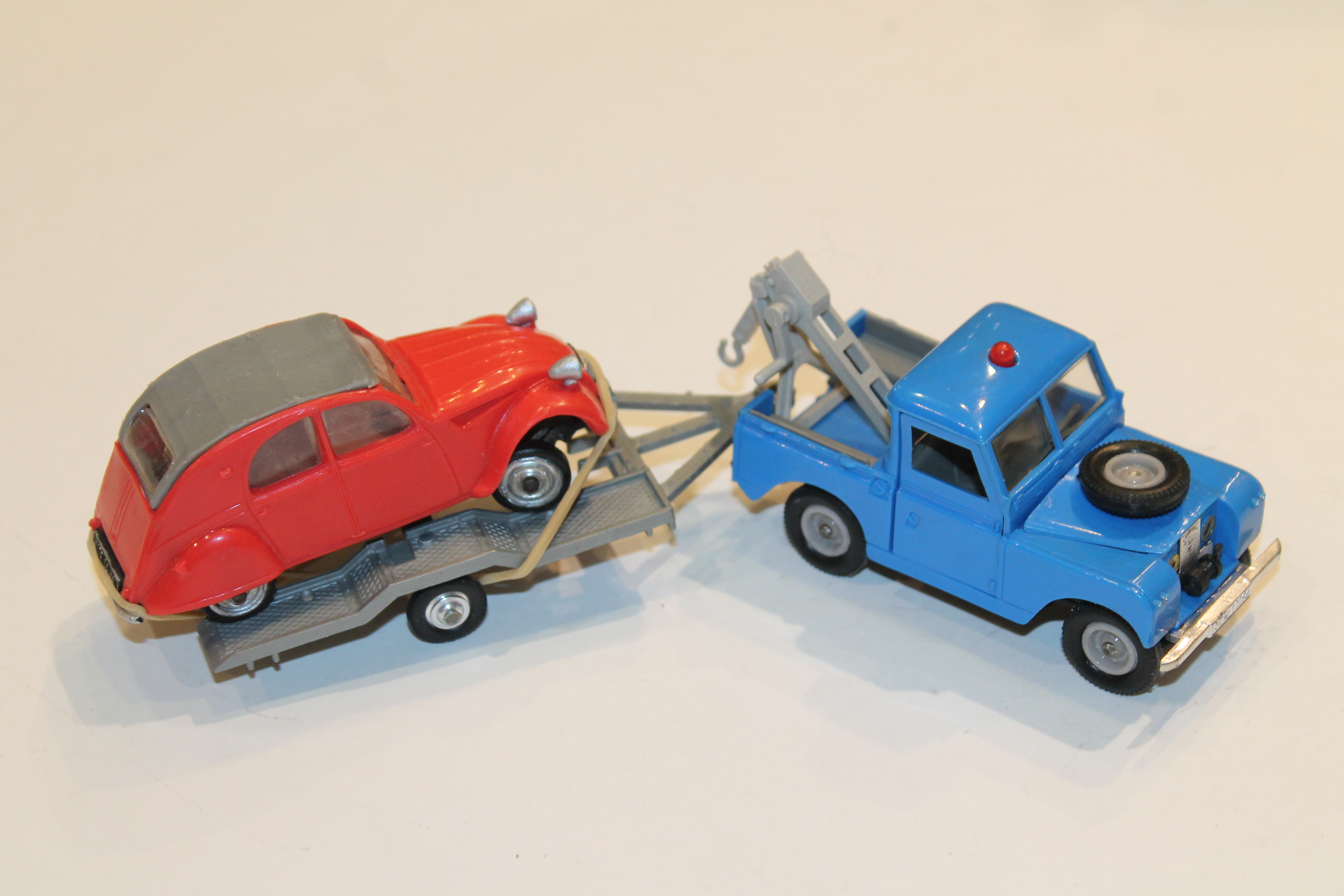 LAND ROVER DEPANNEUSE SERIE II NOREV 1/43°