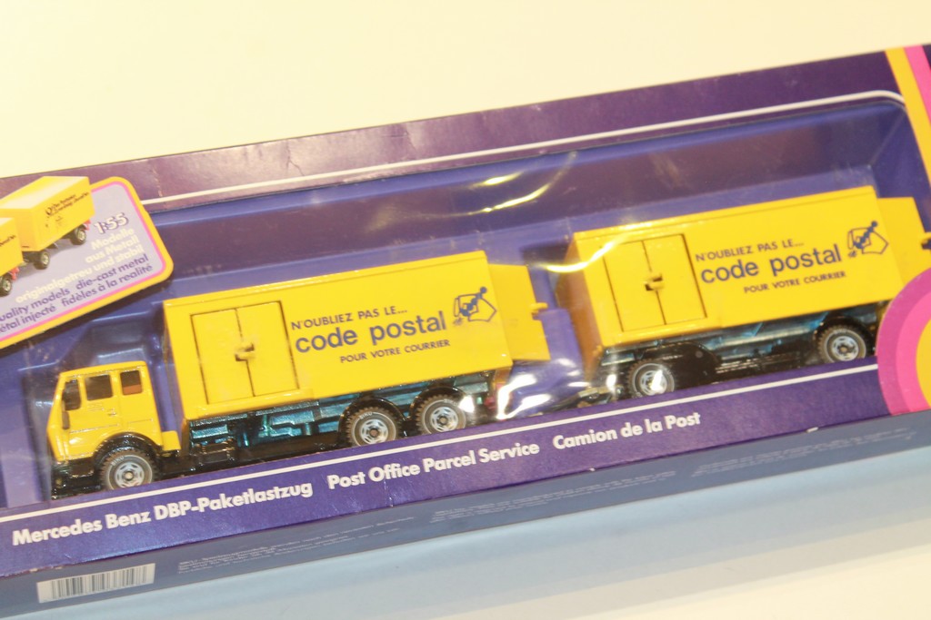 MERCEDES CAMION DE POSTE SIKU 1/55°