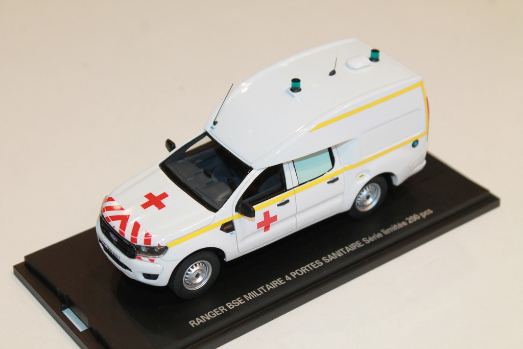 FORD RANGER BSE MILITAIRE SANITAIRE ALARME 1/43°