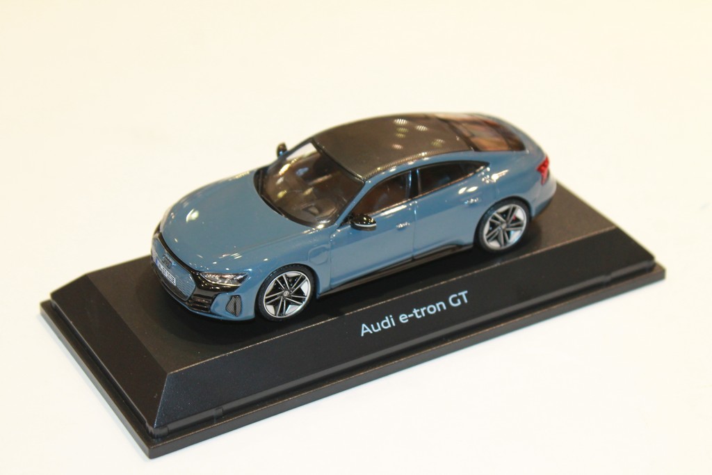 AUDI E-TRON GT 2021 ISCALE 1/43°