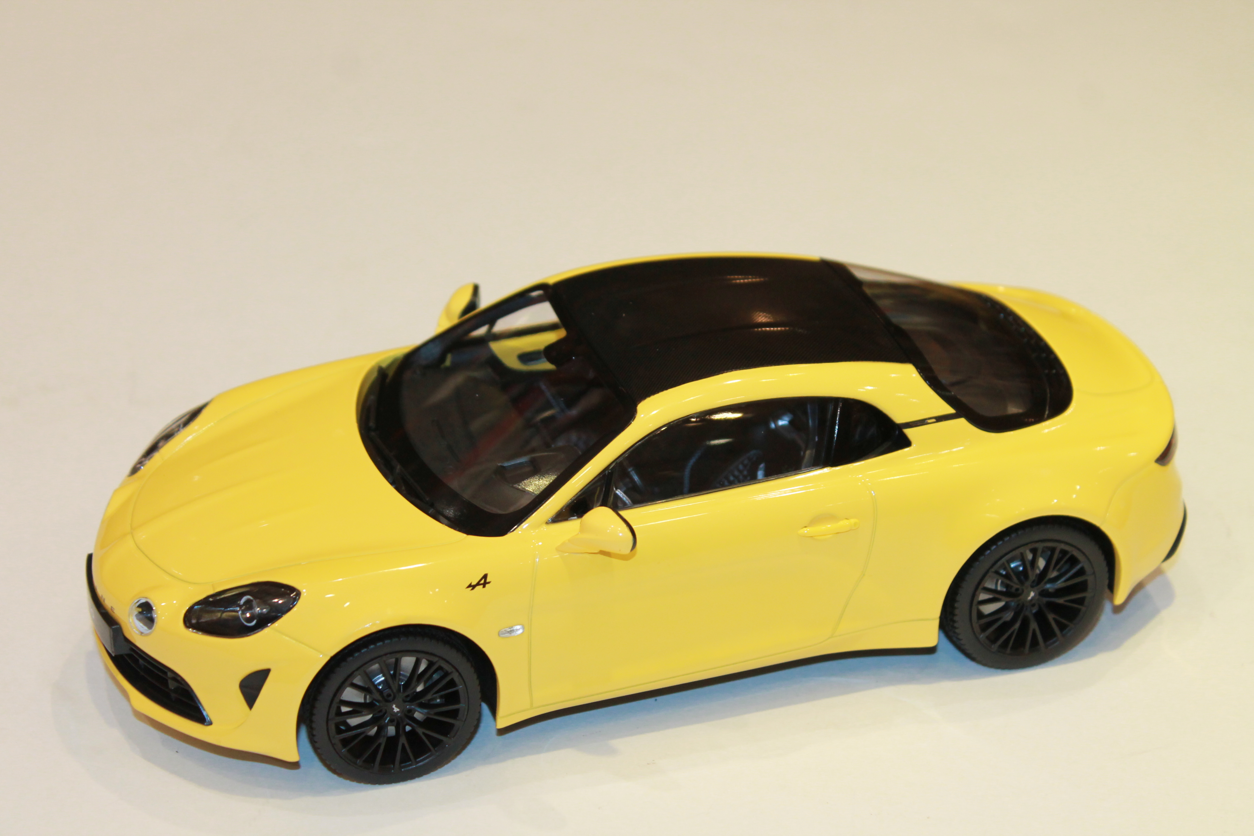 ALPINE A110 COLOR EDITION 2020 YELLOW NOREV 1/18°