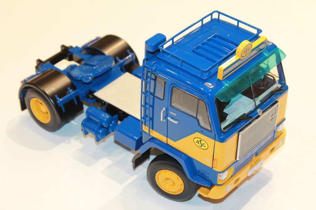 VOLVO F88 KKSCALE 1/18°