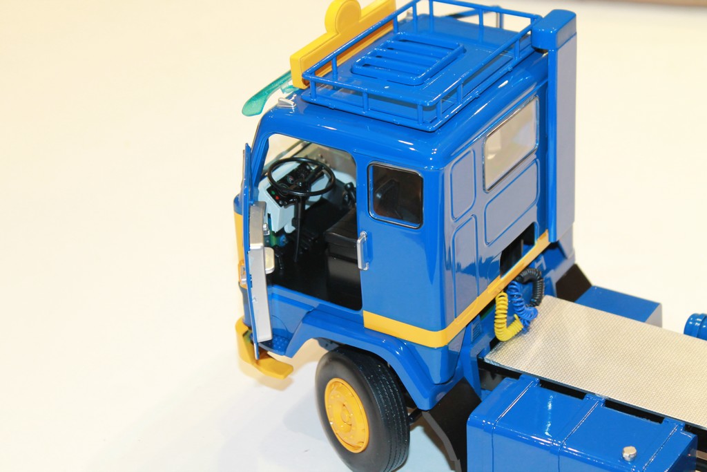 VOLVO F88 KKSCALE 1/18°