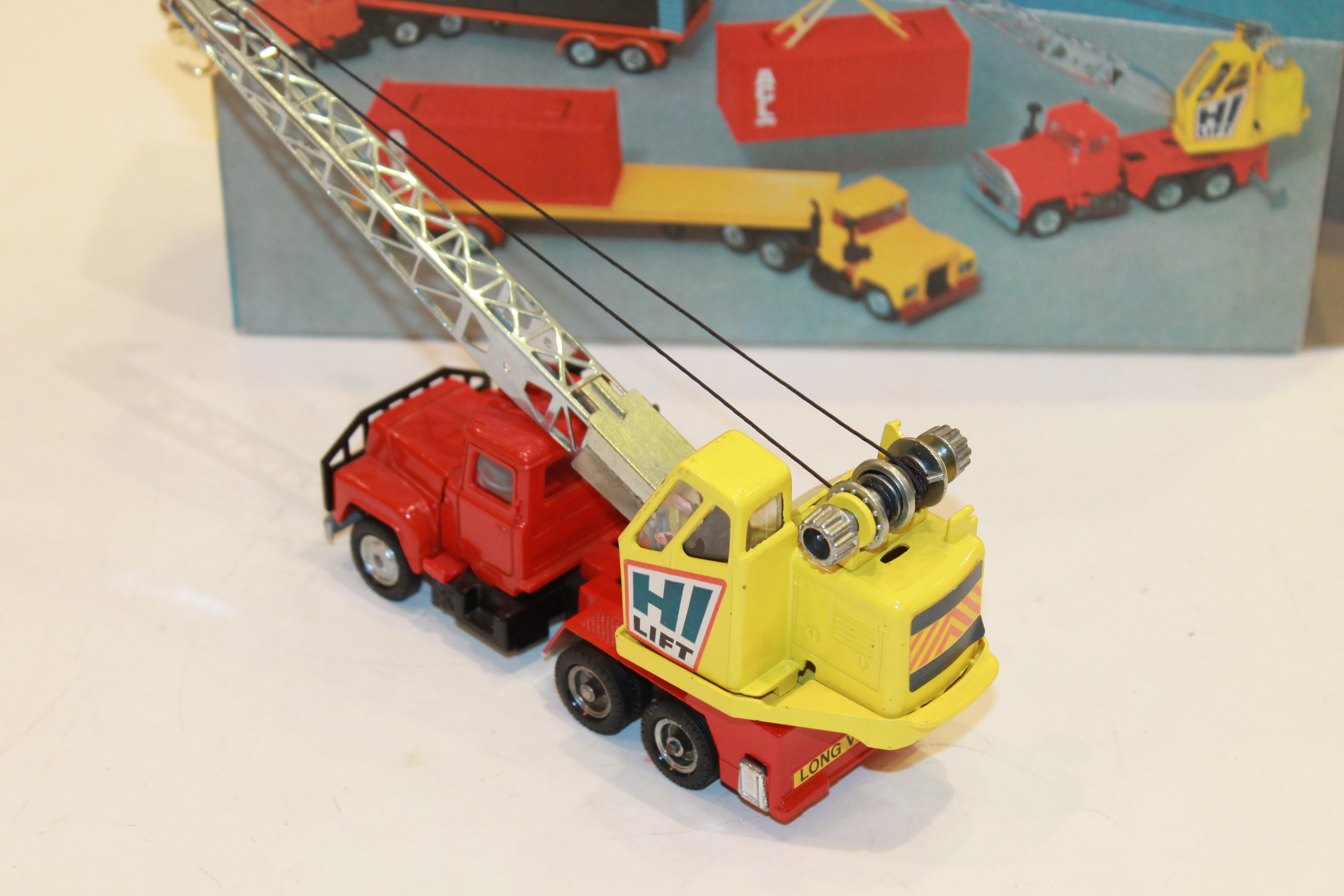 MACK-PRIESTMAN CRANE STUCK CORGI MAJOR 1/43°