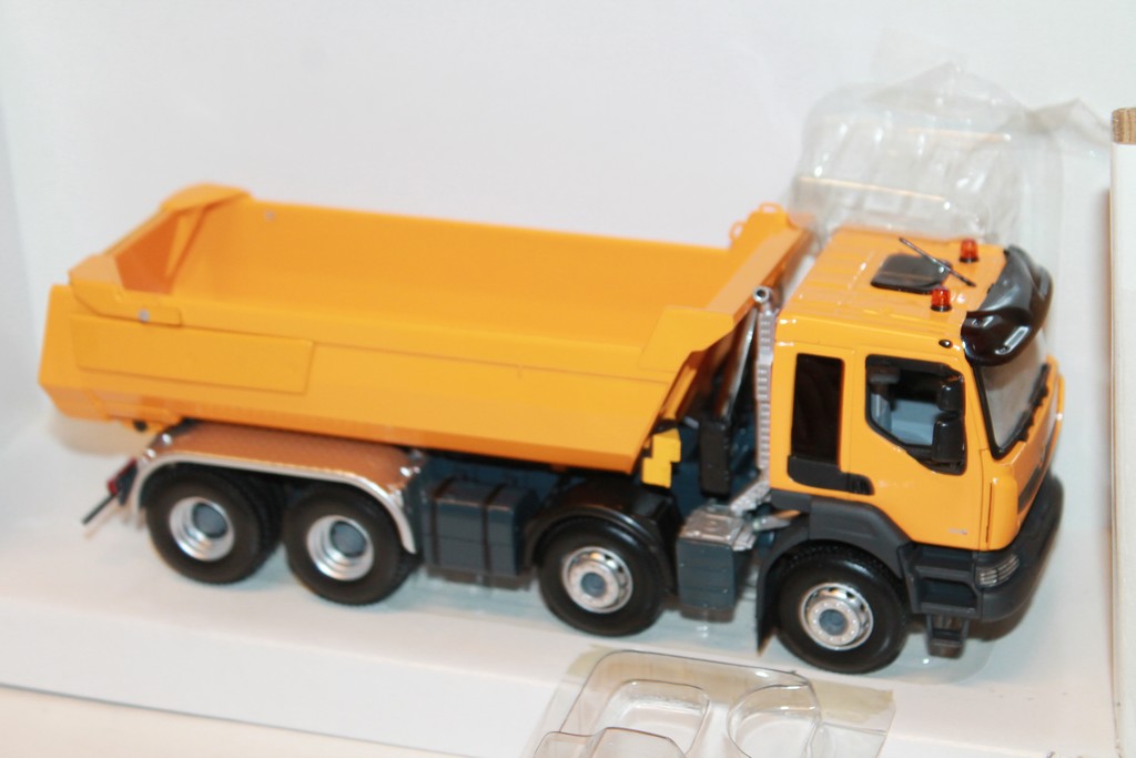 RENAULT KERAX BENNE MEILLER NOREV 1/43°