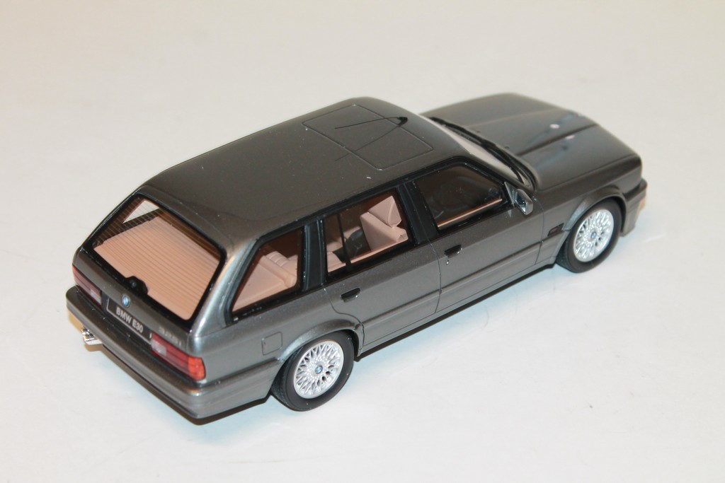 BMW 325I TOURING E30 1990 OTTOMOBILE 1/18°