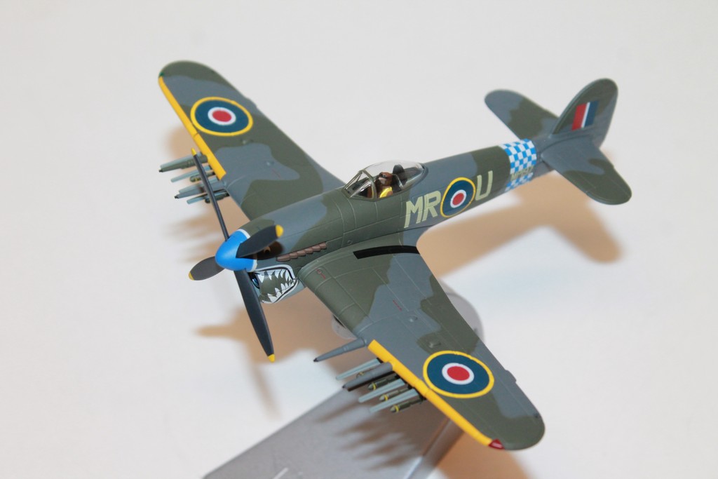 HAWKER TYPHOON CORGI 1/72°