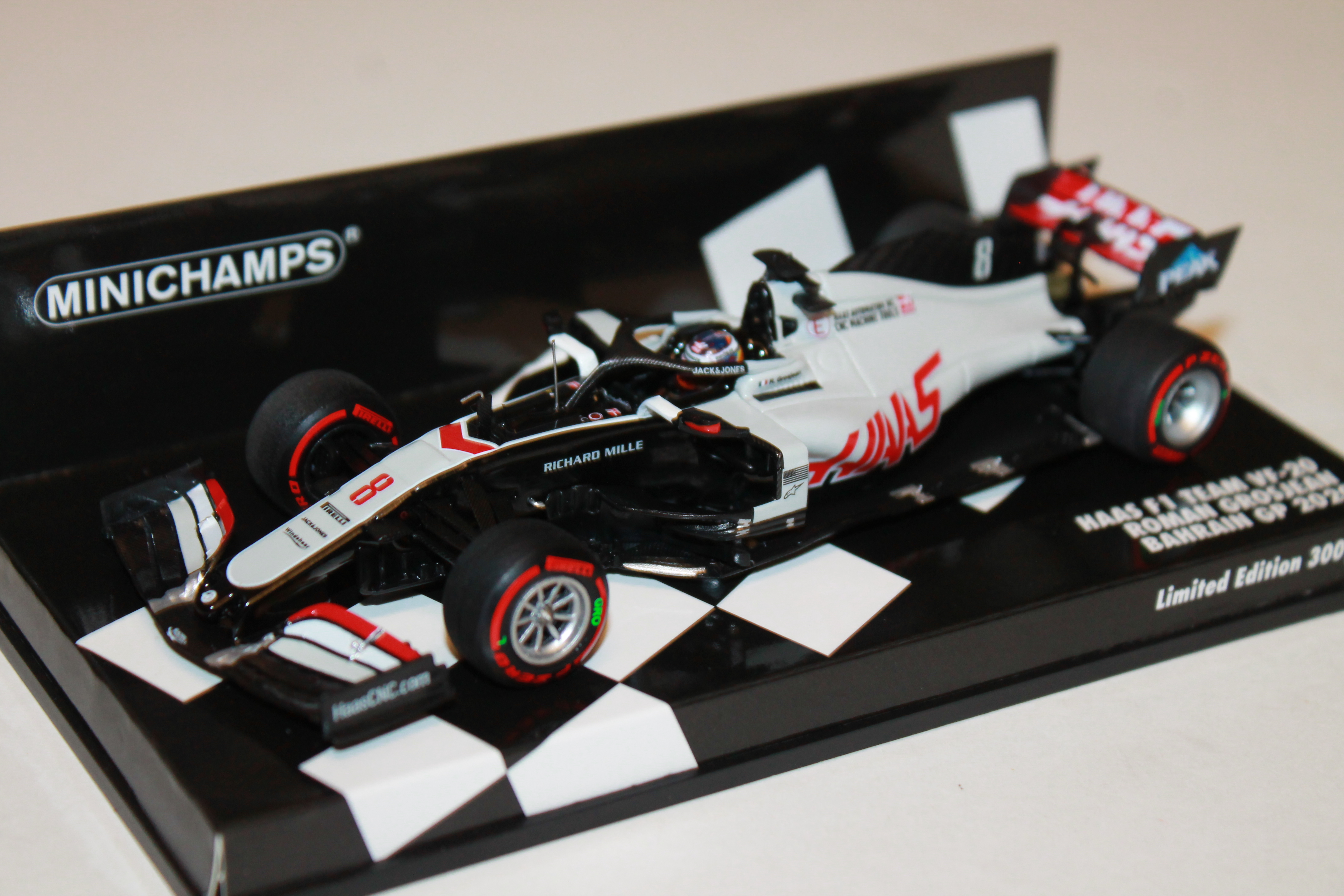 HAAS F1 TEAM VF-20 ROMAIN GROSJEAN BAHRAIN GP 2020 MINICHAMPS 1/43°