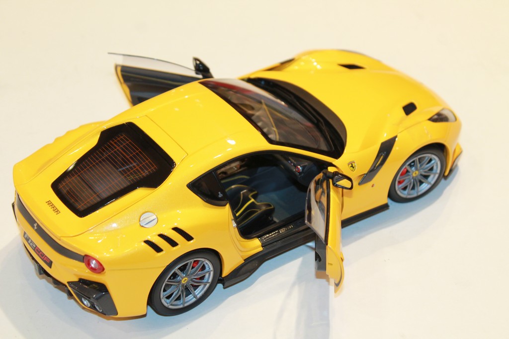 FERRARI F12 TDF GIALLO TRISTATO BBRMODELS 1/18°