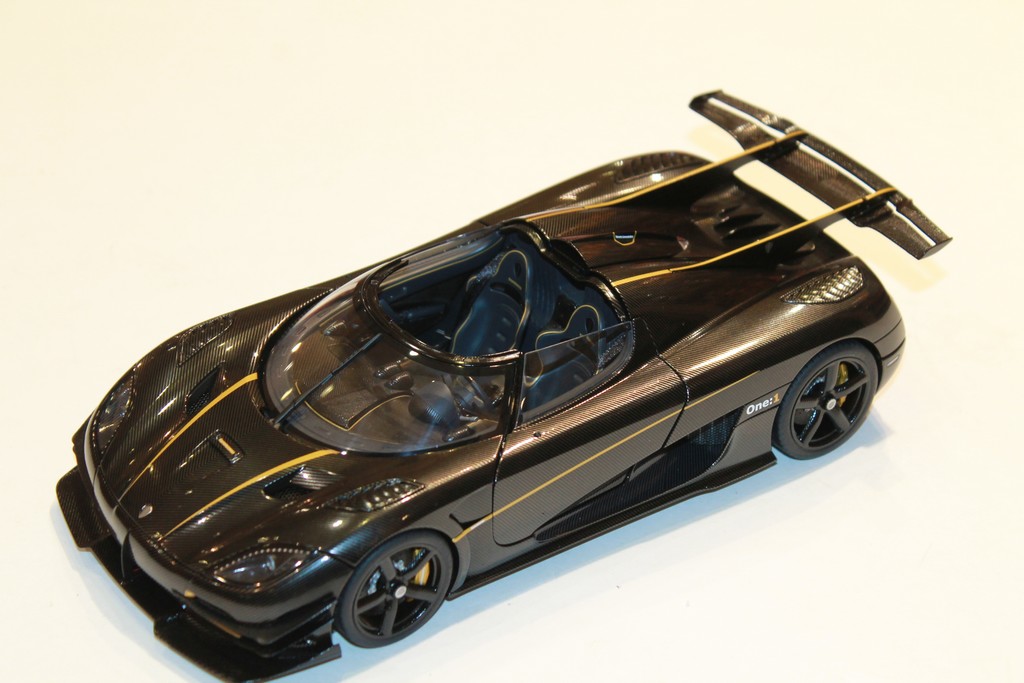 KOENIGSEGG ONE:1 2019 AUTOART 1/18°