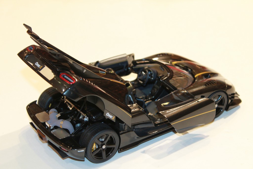KOENIGSEGG ONE:1 2019 AUTOART 1/18°