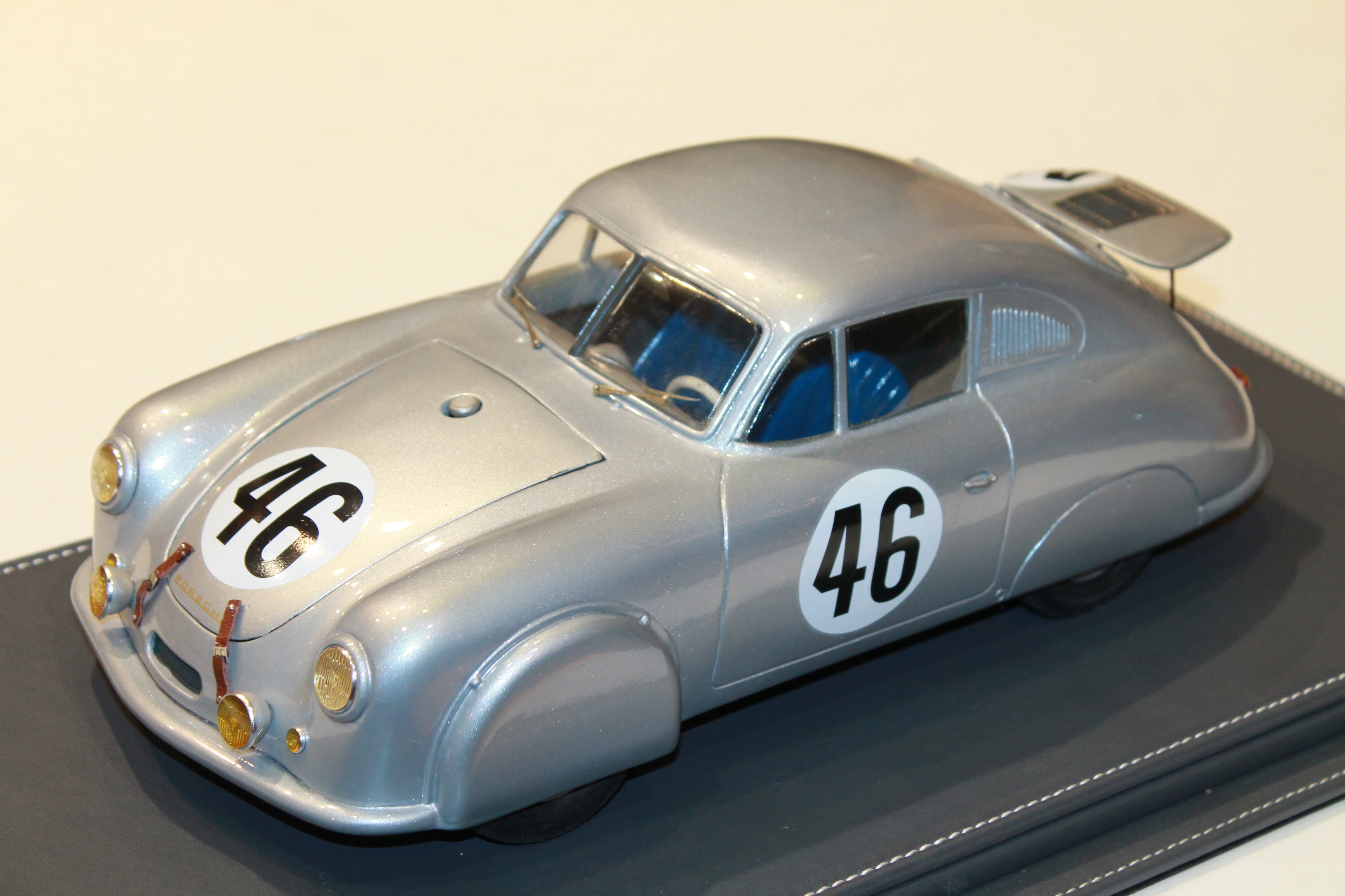 PORSCHE 356 N°46 WINNER LE MANS 1951 FB CONCEPT 1/12°