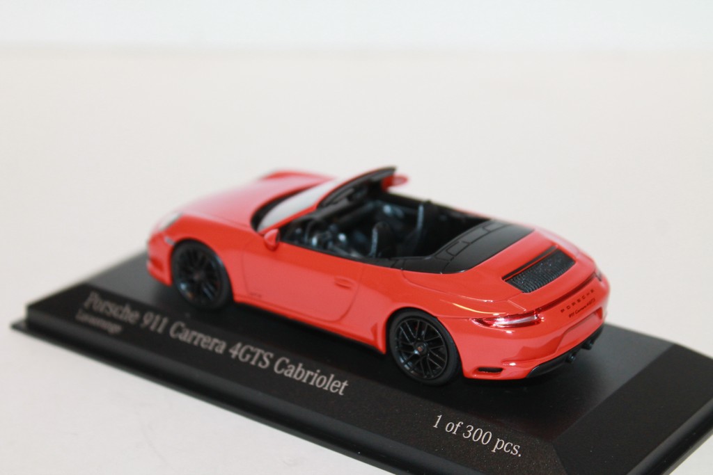 PORSCHE 991 CARRERA 4 GTS CABRIOLET 2017 ORANGE MINICHAMPS 1/43°