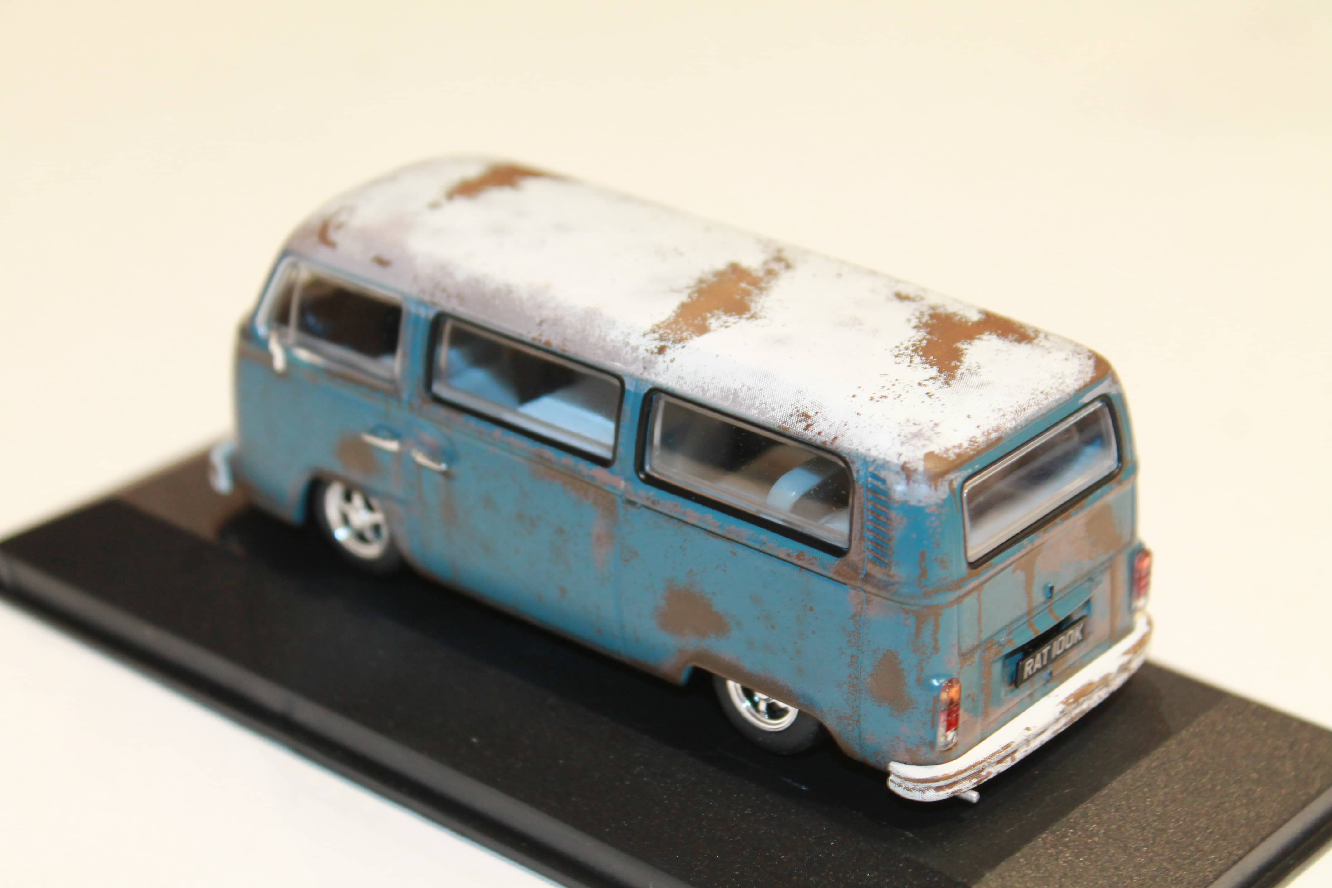 VOLKSWAGEN COMBI CAMPER