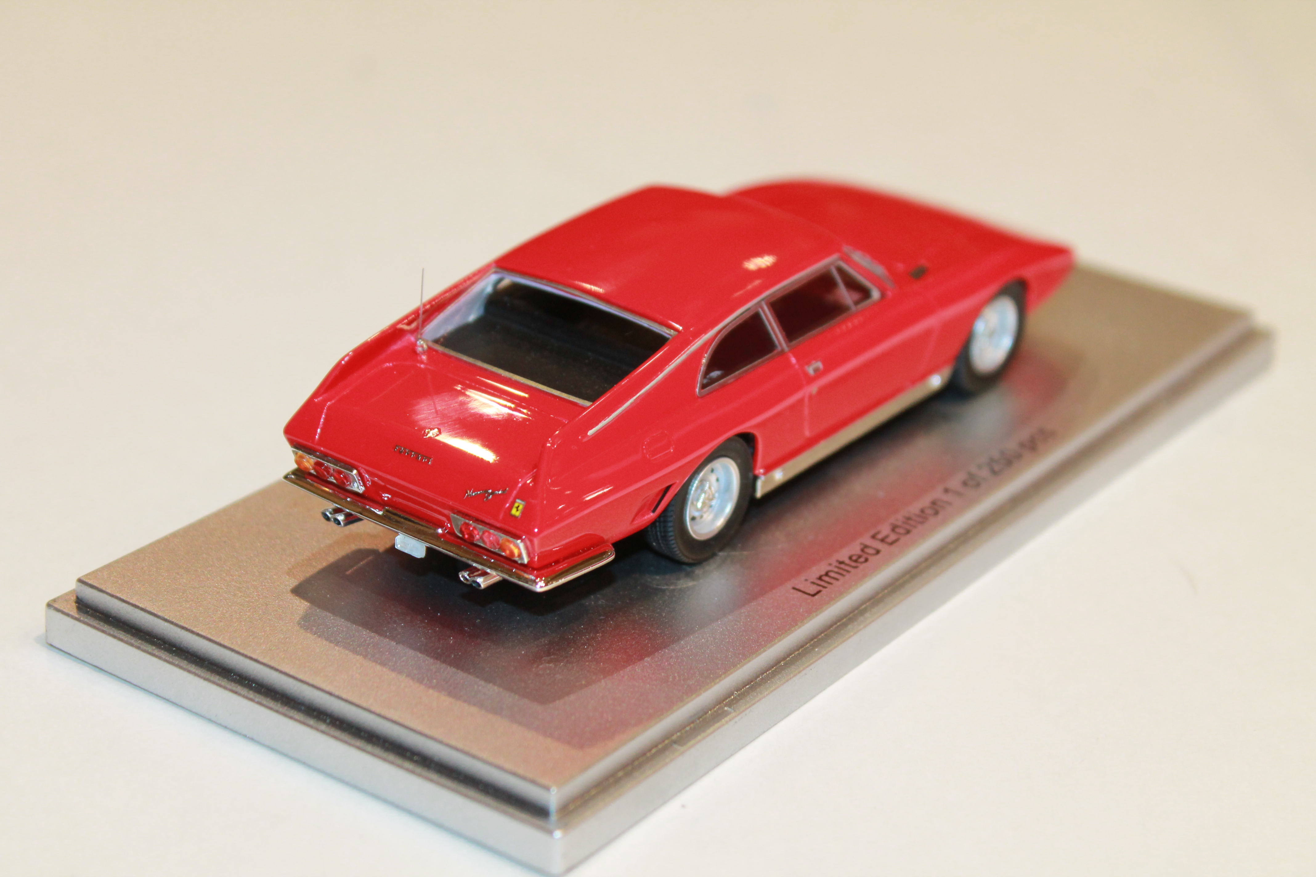 COUPE DEUX PORTES