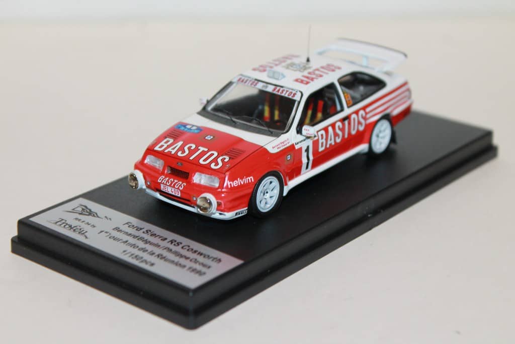 FORD SLERRA RS COSWORTH N°1 TAR 1990 TROFEU 1/43°