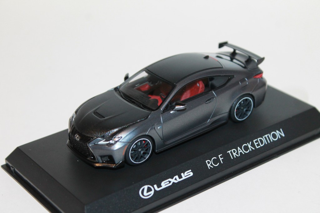 LEXUS RC F TRACK EDITION KYOSHO 1/43°