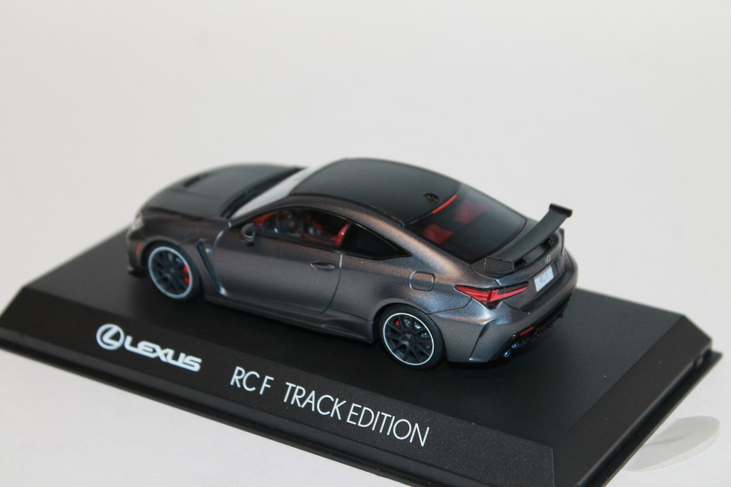 LEXUS RC F TRACK EDITION KYOSHO 1/43°