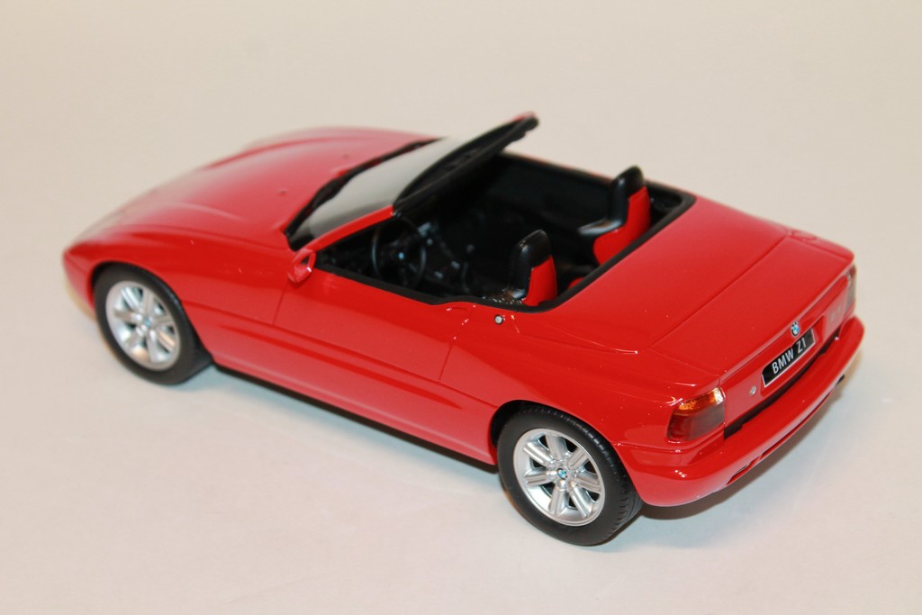 BMW Z1 ROUGE SCHUCO 1/18°