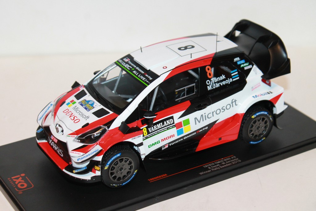 TOYOTA YARIS WRC N°8 VAINQUEUR RALLYE SUEDE 2019 IXO 1/18°