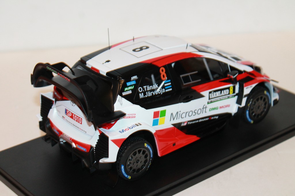 TOYOTA YARIS WRC N°8 VAINQUEUR RALLYE SUEDE 2019 IXO 1/18°