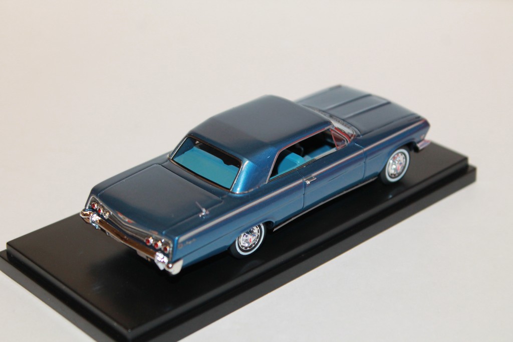 CHEVROLET IMPALA SS HARD TOP 1962 BLEU GOLDVARG 1/43°