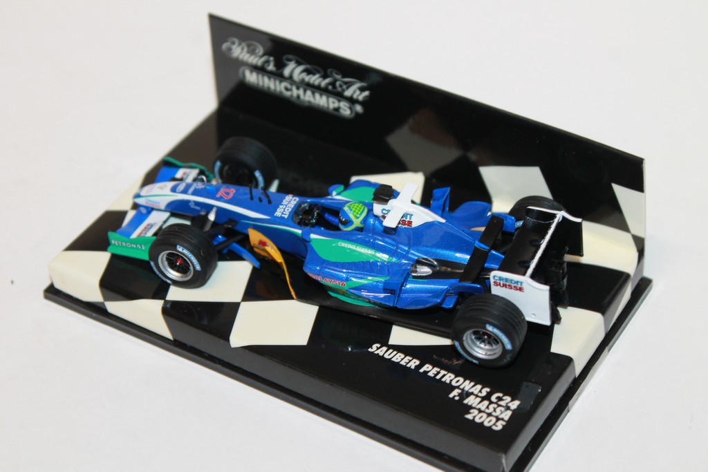 SAUBER PETRONAS C24 N°12 2005 MINICHAMPS 1/43°