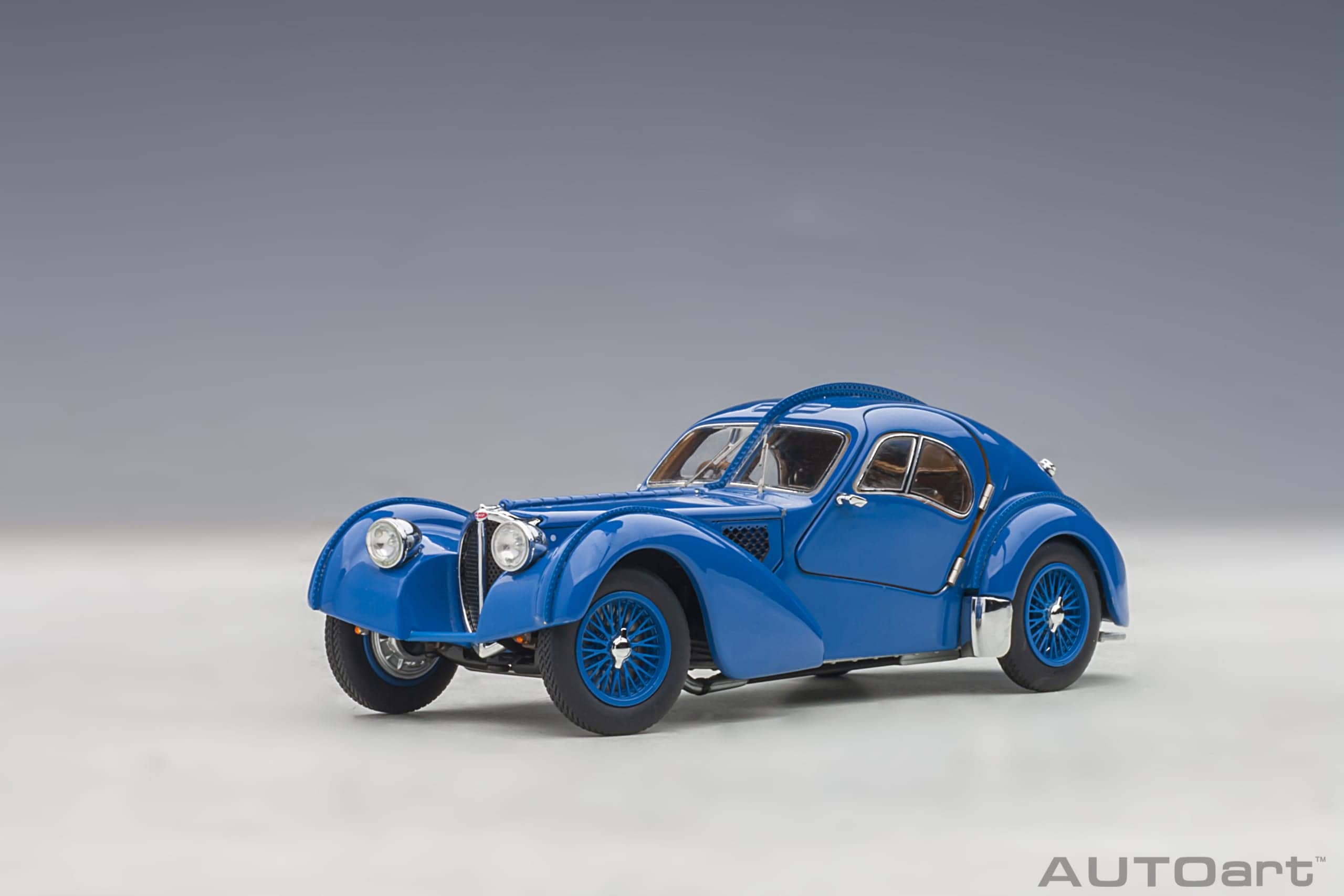 BUGATTI TYPE 57SC ATLANTIC BLEU AUTO ART 1/43°