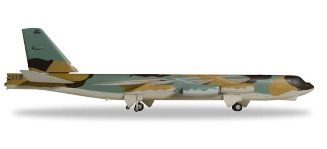 BOEING B-52G STRATOFORTRESS US AIR FORCE HERPA 1/200°